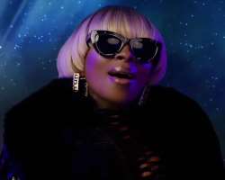 Nash appeared in Mary J. Blige's music video 